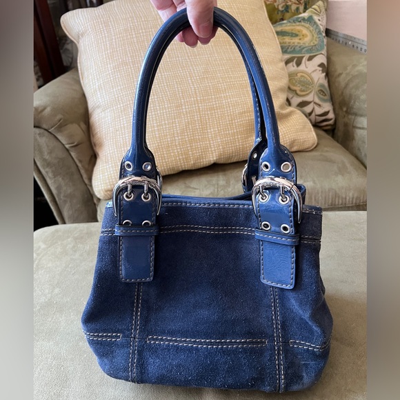 Suede Tignanello handbag - Picture 2 of 14
